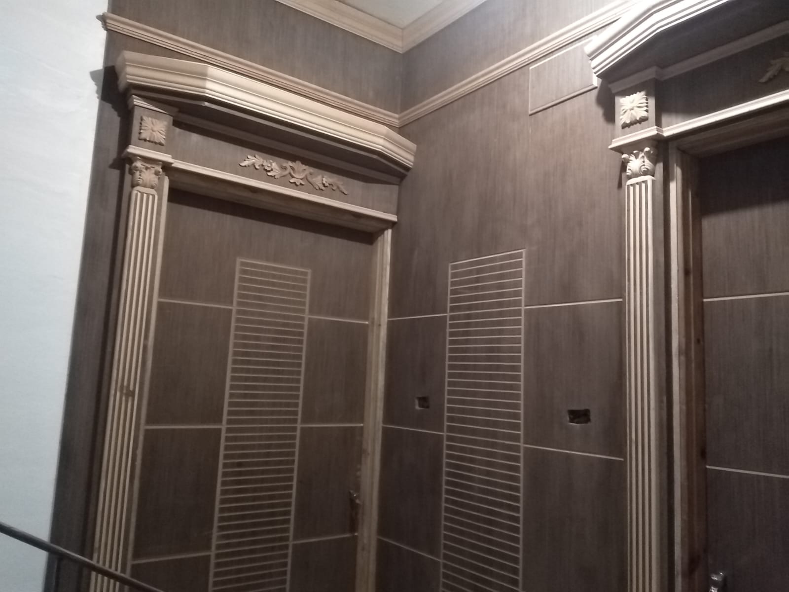 نجار ديكور خشبي بجدة